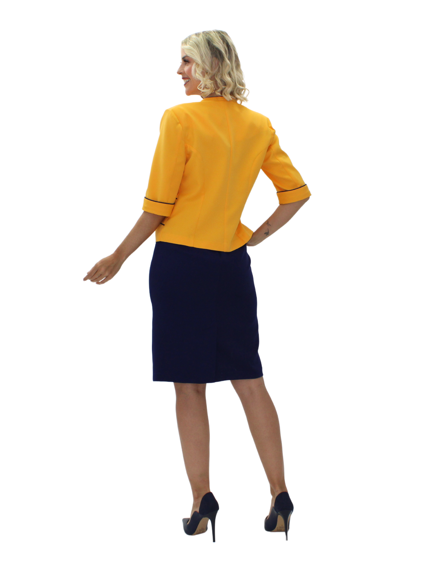 CONJUNTO DE VESTIDO AZUL MARINO CON SACO MOSTAZA