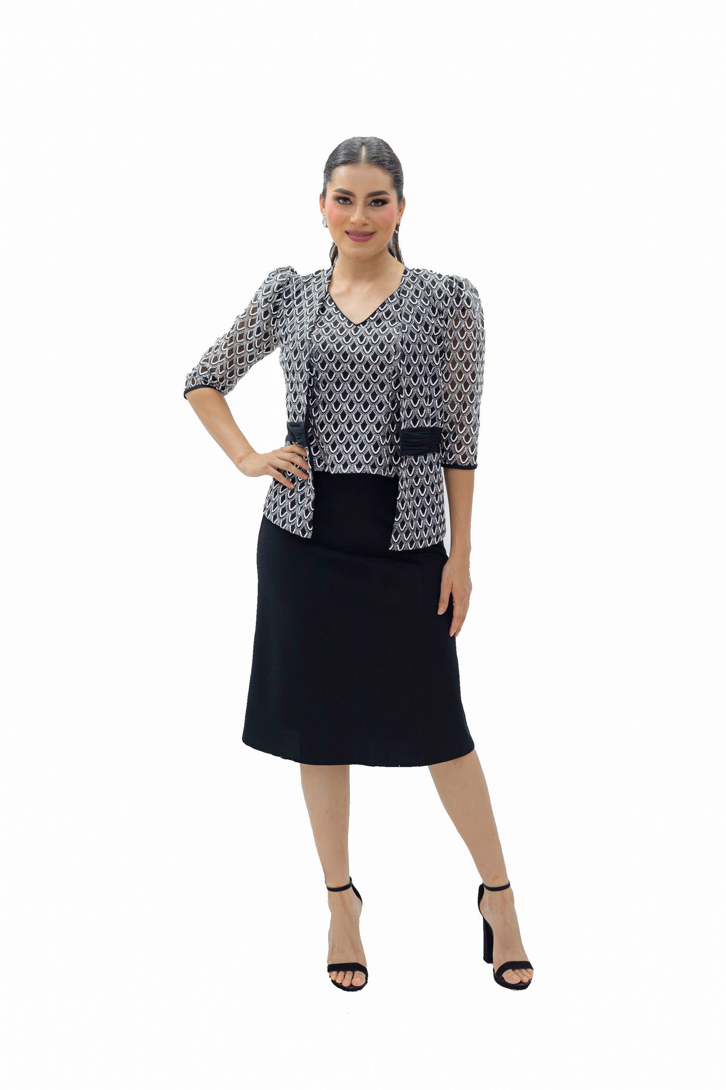 VESTIDO OJITOS NEGROS