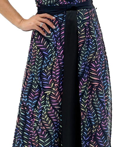VESTIDO LARGO NEGRO CON DESTELLOS MULTICOLOR