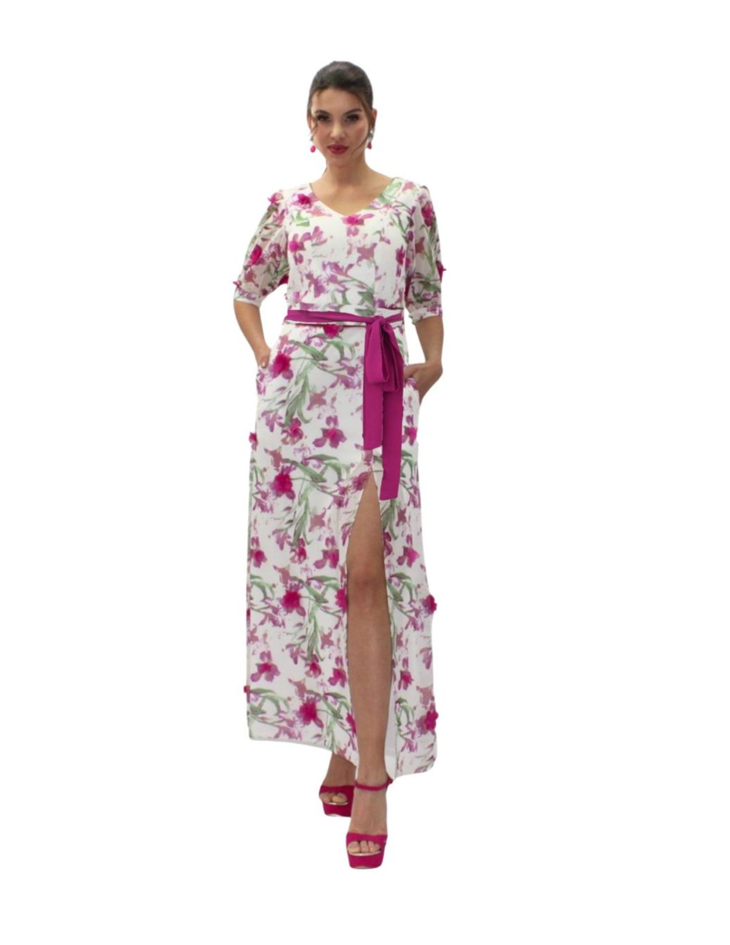 VESTIDO CON FLORES EN RELIEVE